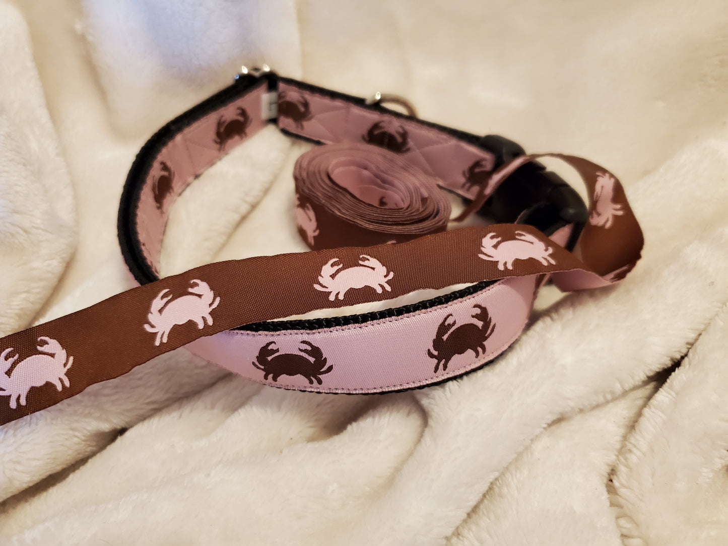 Pink Crabs Dog Collar